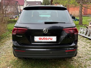2018 Volkswagen Tiguan II, чёрный, 1790000 рублей, вид 5