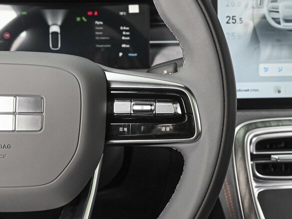 2026 Geely Galaxy M7, серый, 3997000 рублей - вид 18