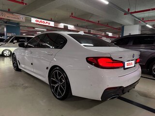 2023 BMW 5 серии Long 530Li xDrive VII (G30/G31/G38) Рестайлинг, белый, 6500000 рублей, вид 3