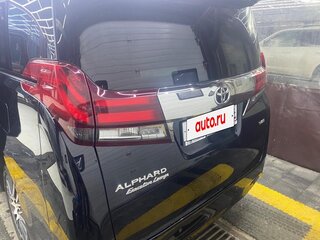 2016 Toyota Alphard III, чёрный, 4200000 рублей, вид 2