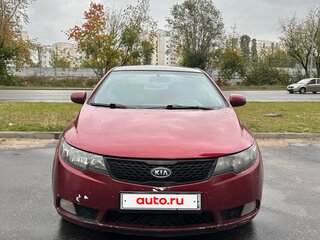 2011 Kia Cerato 6-speed II, красный, 545000 рублей, вид 4