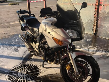 2005 Honda CBF 600, серебристый, 435000 рублей, вид 4