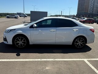 2013 Toyota Corolla XI (E160, E170, E180), белый, 1050000 рублей, вид 5