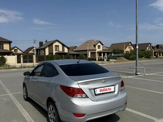 2012 Hyundai Solaris I, серый, 589000 рублей, вид 5