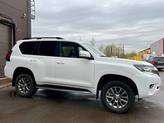 2018 Toyota Land Cruiser Prado 150 Series Рестайлинг 2, белый, 3960000 рублей, вид 5