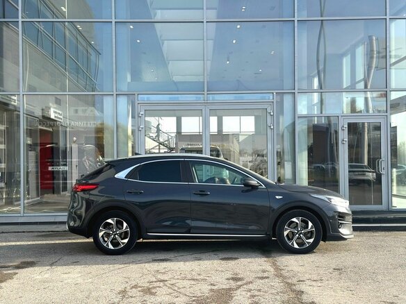 2021 Kia XCeed I, серый, 1630000 рублей - вид 8