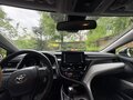 2022 Toyota Camry VIII (XV70) Рестайлинг, белый, 2990000 рублей - вид 5