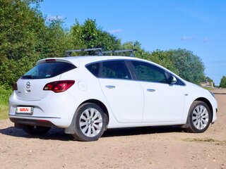 2012 Opel Astra J Рестайлинг, белый, 1000000 рублей, вид 5
