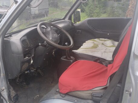 2012 Hyundai Porter, серебристый, 430000 рублей, вид 5