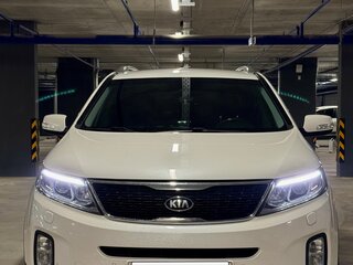2018 Kia Sorento II Рестайлинг, белый, 1900000 рублей, вид 1