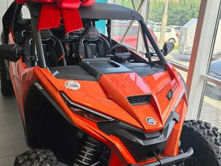 2026 CFMoto ZFORCE Z10-4 EPS, оранжевый, 3579900 рублей, вид 3