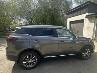 2024 Geely Atlas Pro, серый, 2170000 рублей, вид 4