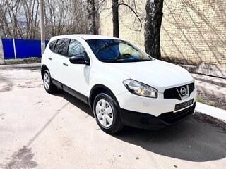 2013 Nissan Qashqai+2 I Рестайлинг, белый, 925000 рублей, вид 2