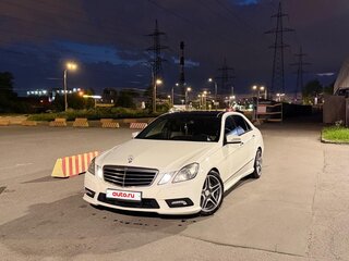 2010 Mercedes-Benz E-Класс 300 IV (W212, S212, C207), белый, 1590000 рублей, вид 1