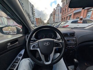 2016 Hyundai Solaris I Рестайлинг, серый, 799999 рублей, вид 5
