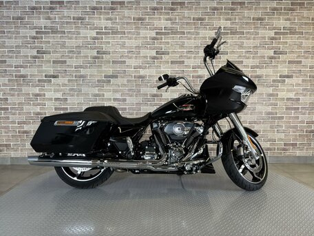 2024 Harley-Davidson Road Glide, чёрный, 3100000 рублей, вид 1