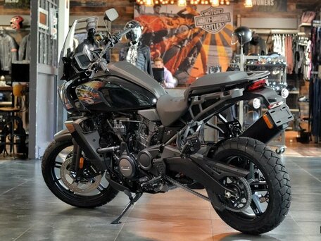 2021 Harley-Davidson Pan America, чёрный, 1890000 рублей, вид 3
