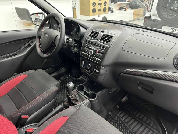 2026 Lada (ВАЗ) Granta I Рестайлинг, белый, 1369000 рублей - вид 9