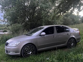 2012 Skoda Octavia II (A5) Рестайлинг, серый, 870000 рублей, вид 4