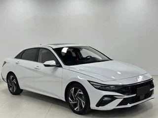 2023 Hyundai Elantra VII (CN7) Рестайлинг, белый, 1480000 рублей, вид 3
