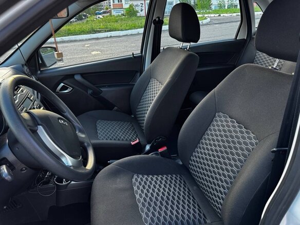 2023 Lada (ВАЗ) Granta I Рестайлинг, белый, 800000 рублей - вид 11