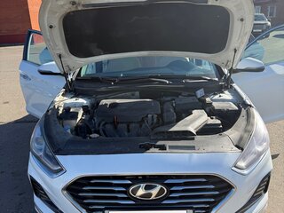 2017 Hyundai Sonata VII (LF) Рестайлинг, белый, 1850000 рублей, вид 2