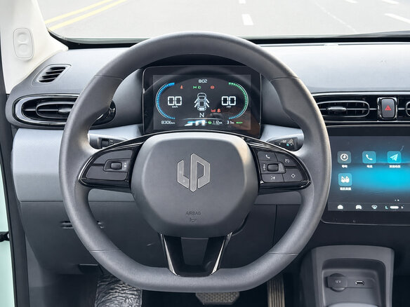 2025 Leapmotor T03, зелёный, 1100000 рублей - вид 8