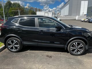 2021 Nissan Qashqai II Рестайлинг, чёрный, 2200000 рублей, вид 2