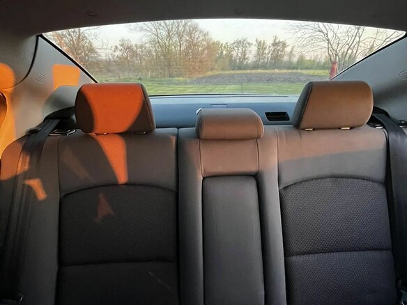 2008 Mazda 3 I (BK) Рестайлинг, чёрный, 550000 рублей - вид 8