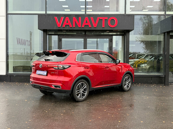 2024 Changan CS55 Plus II, красный, 2135000 рублей - вид 4