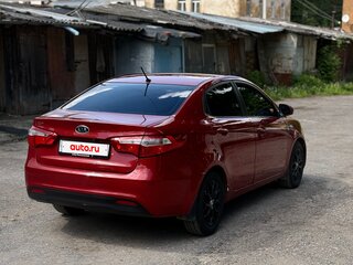 2012 Kia Rio III, красный, 700000 рублей, вид 5