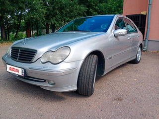 2001 Mercedes-Benz C-Класс 320 II (W203), серебристый, 1100000 рублей, вид 1