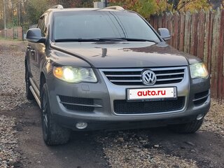 2008 Volkswagen Touareg I Рестайлинг, серый, 950000 рублей, вид 2