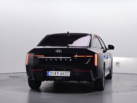 2026 Hyundai Avante VIII, чёрный, 3200000 рублей, вид 5