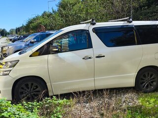 2009 Toyota Vellfire I, белый, 2350000 рублей, вид 4