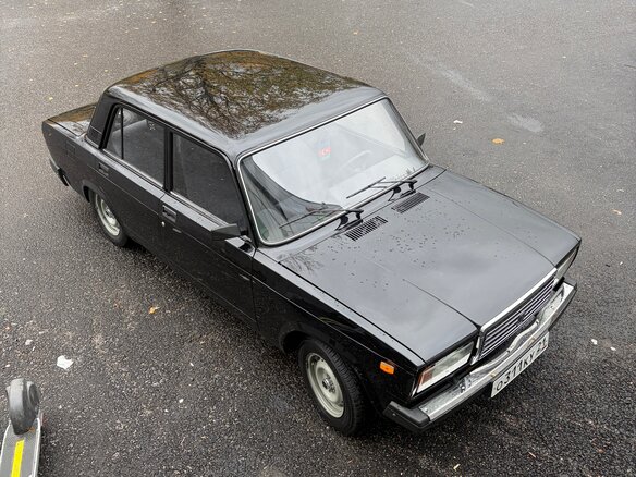 2010 Lada (ВАЗ) 2107, чёрный, 500000 рублей - вид 2