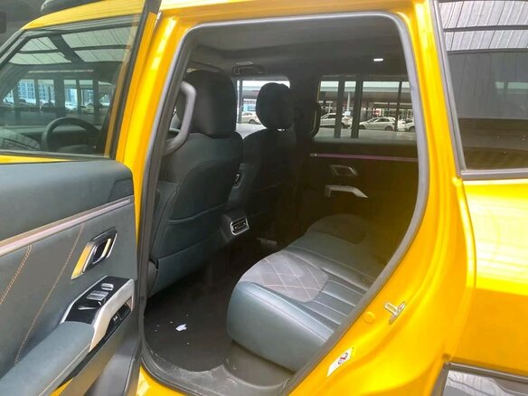 2025 Changan Deepal G318 I Рестайлинг, жёлтый, 5500000 рублей - вид 12