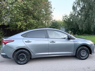2020 Hyundai Solaris II Рестайлинг, серый, 999000 рублей, вид 2