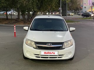 2014 Lada (ВАЗ) Granta I, белый, 375000 рублей, вид 2
