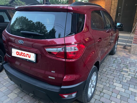 2020 Ford EcoSport II Рестайлинг, красный, 1450000 рублей - вид 8