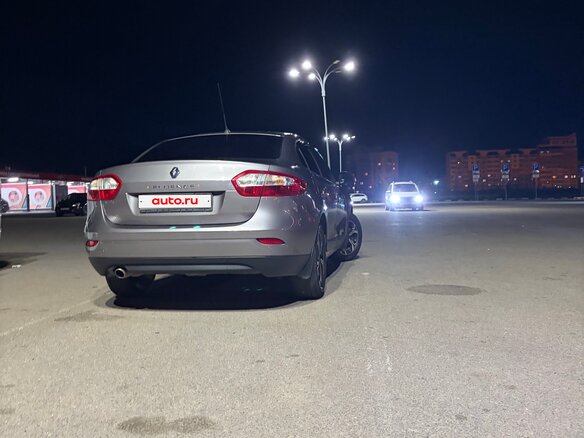 2012 Renault Fluence I, серый, 750000 рублей - вид 9