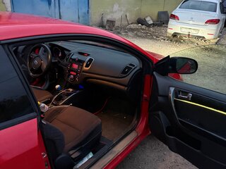 2013 Kia Cerato Koup II, красный, 900000 рублей, вид 5