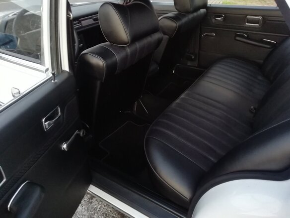 1973 Mercedes-Benz W114 280, белый, 1550000 рублей - вид 20
