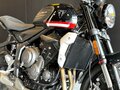 2021 Triumph Trident 660, чёрный, 930000 рублей - вид 6