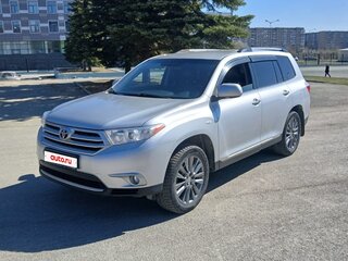 2011 Toyota Highlander II (XU40) Рестайлинг, серебристый, 1560000 рублей, вид 1