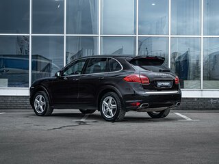 2014 Porsche Cayenne II (958), коричневый, 2500000 рублей, вид 2