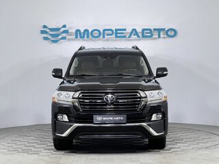 2016 Toyota Land Cruiser 200 Series Рестайлинг 2, чёрный, 5589000 рублей, вид 2