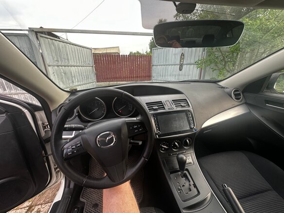 2012 Mazda 3 II (BL) Рестайлинг, белый, 850000 рублей - вид 9