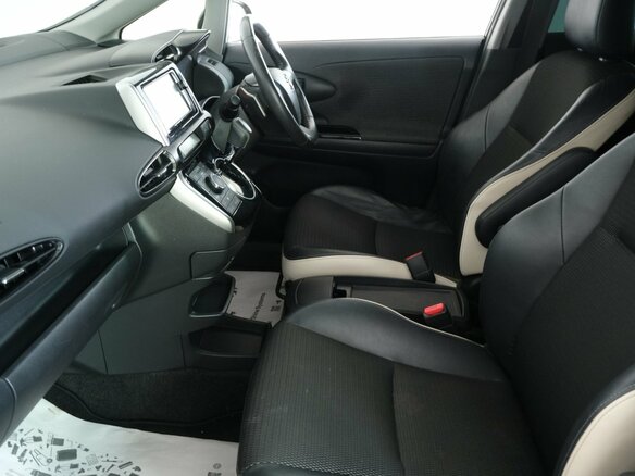 2014 Toyota Wish II Рестайлинг, чёрный, 1689000 рублей - вид 17
