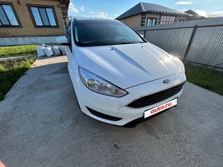 2016 Ford Focus III Рестайлинг, белый, 955000 рублей, вид 3